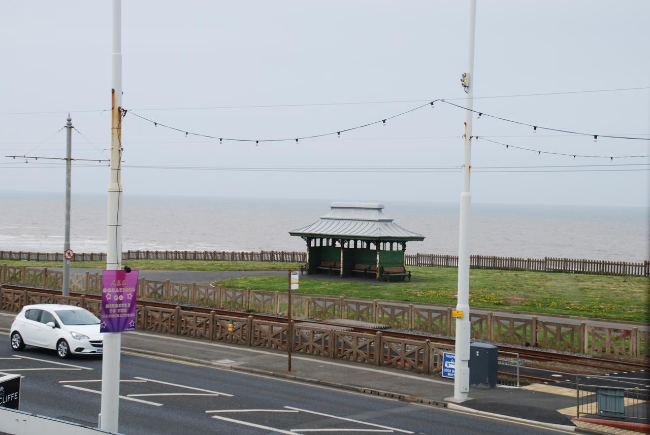 Brincliffe Hotel Blackpool Exterior photo